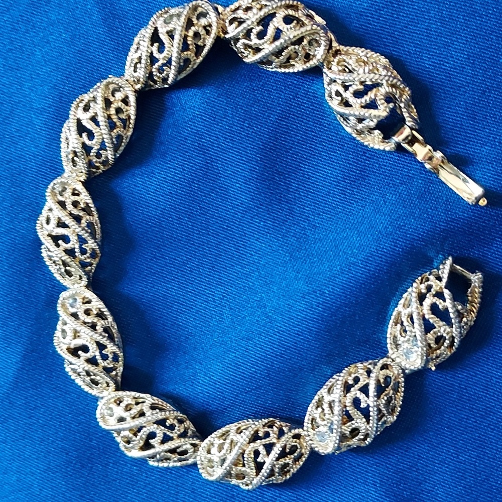 Filigree goldtone bracelet